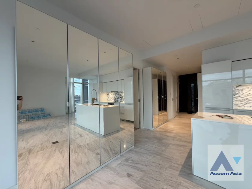 8  2 br Condominium for rent and sale in Sathorn ,Bangkok BTS Saphan Taksin at Four Seasons Private Residences AA47018
