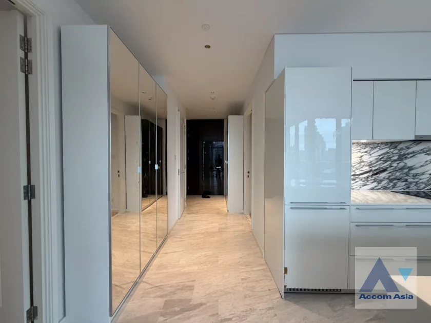 11  2 br Condominium for rent and sale in Sathorn ,Bangkok BTS Saphan Taksin at Four Seasons Private Residences AA47018