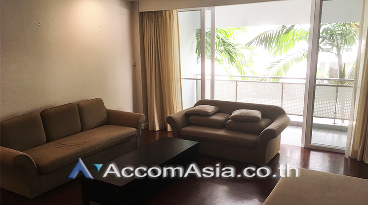  1  2 br Apartment For Rent in Sathorn ,Bangkok BTS Chong Nonsi at Cozy Low-Rise Apartment in a Premium Compound 1000203