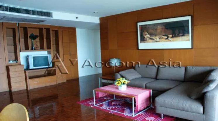  The Natural Place Suite Condominium  2 Bedroom for Rent MRT Lumphini in Sathorn Bangkok