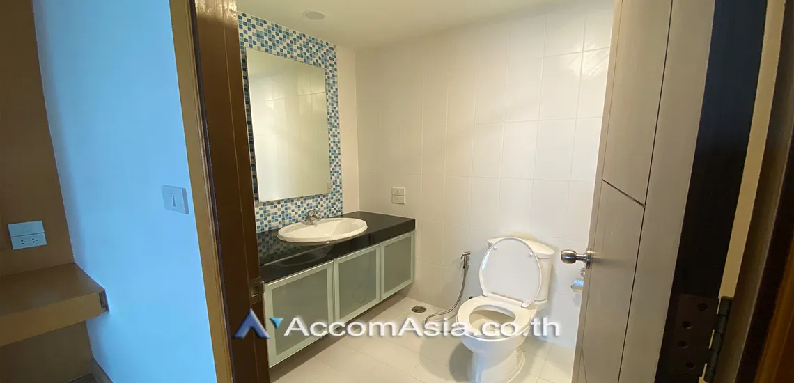 10  2 br Condominium For Rent in Sathorn ,Bangkok MRT Lumphini at The Natural Place Suite 26440