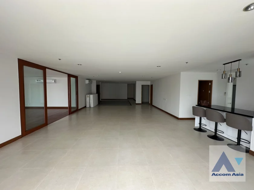  1  4 br Apartment For Rent in Sukhumvit ,Bangkok BTS Phrom Phong at The Contemporary style 16591