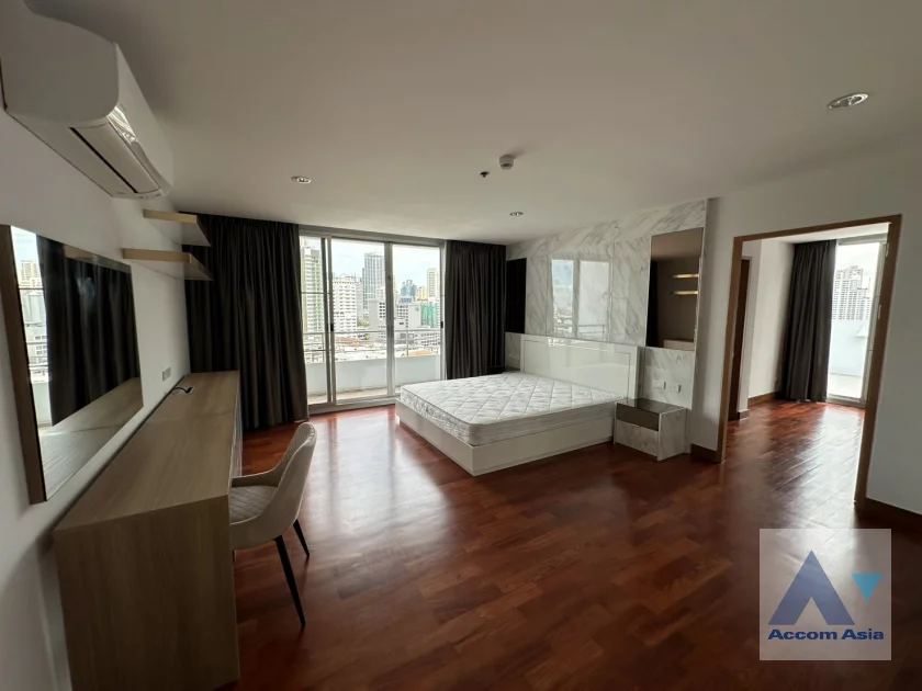 38  4 br Apartment For Rent in Sukhumvit ,Bangkok BTS Phrom Phong at The Contemporary style 16591