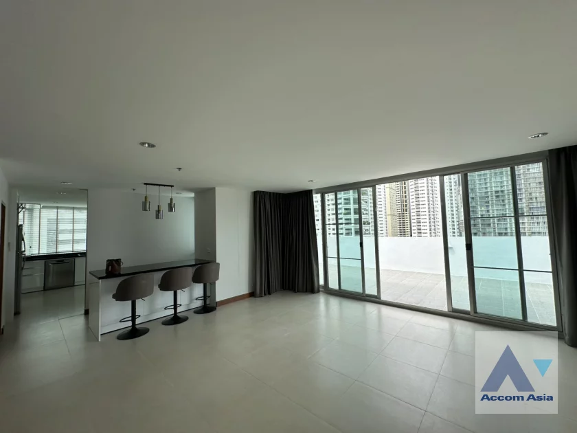 Penthouse apartment for rent in Sukhumvit at The Contemporary style, Bangkok Code 16591