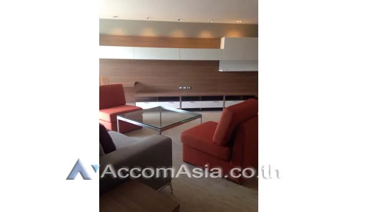 unit 3 Bedrooms  Condominium For Rent & Sale in Sathorn, Bangkok  near BRT Thanon Chan (26665)