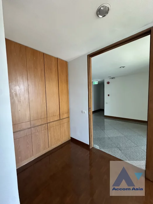 24  2 br Condominium for rent and sale in Sathorn ,Bangkok MRT Khlong Toei at Baan Yen Akard 2026803