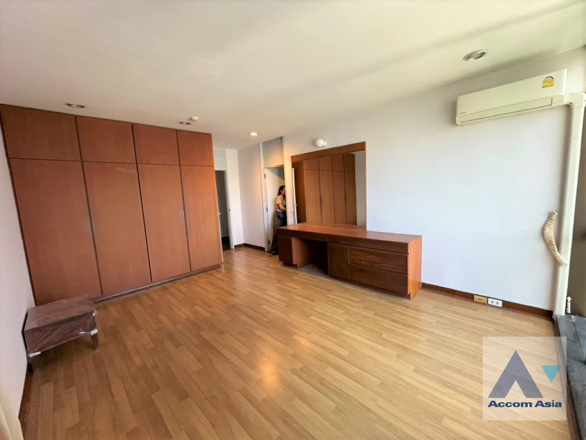 12  2 br Condominium for rent and sale in Sathorn ,Bangkok MRT Khlong Toei at Baan Yen Akard 2026803