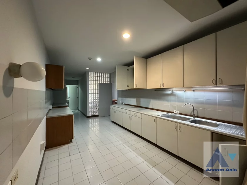8  2 br Condominium for rent and sale in Sathorn ,Bangkok MRT Khlong Toei at Baan Yen Akard 2026803