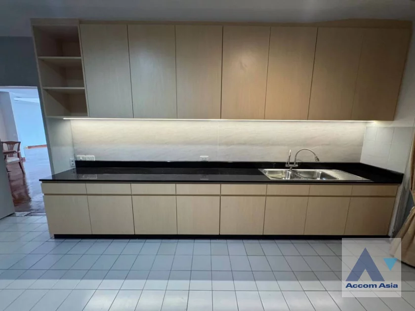 10  2 br Condominium For Rent in Sathorn ,Bangkok MRT Khlong Toei at Baan Yen Akard 2026803