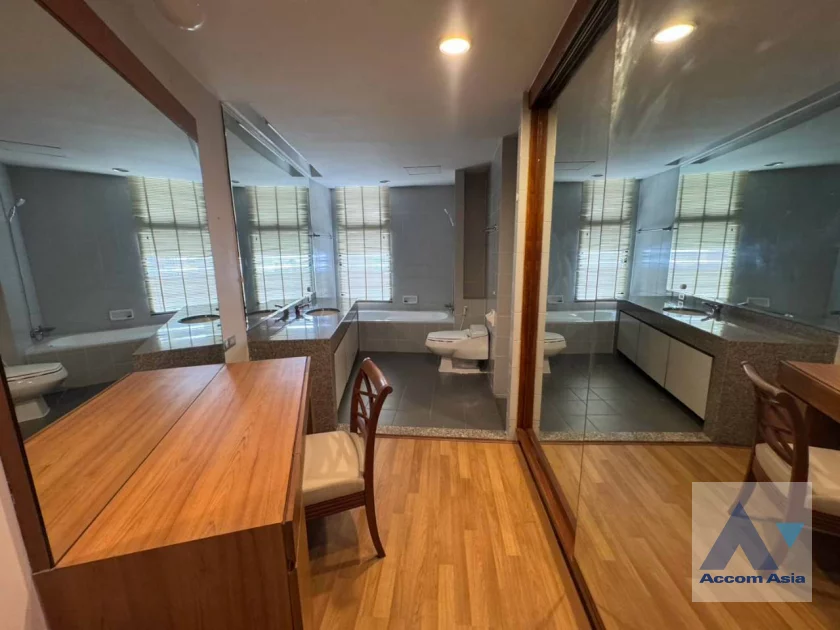 19  2 br Condominium For Rent in Sathorn ,Bangkok MRT Khlong Toei at Baan Yen Akard 2026803