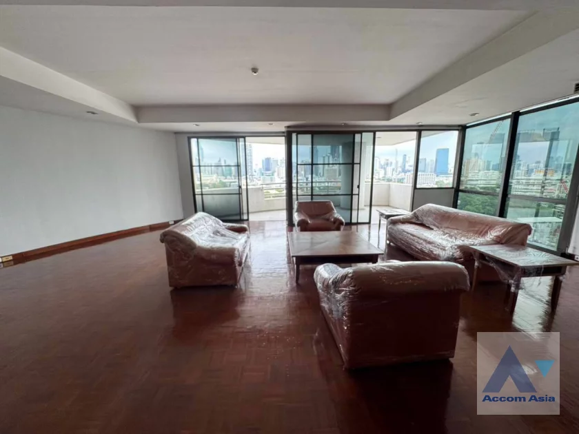 unit 2 Bedrooms  Condominium For Rent in Sathorn, Bangkok  near MRT Khlong Toei (2026803)