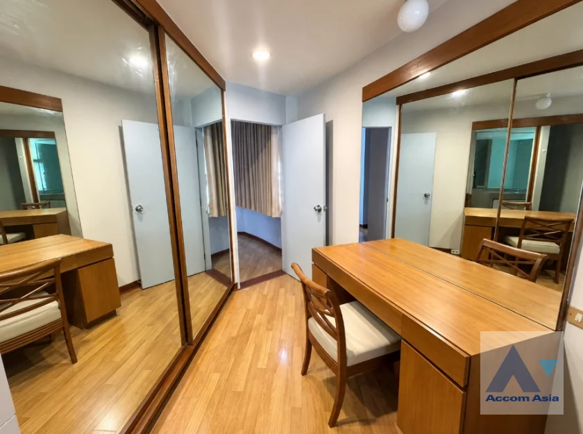 18  2 br Condominium For Rent in Sathorn ,Bangkok MRT Khlong Toei at Baan Yen Akard 2026803
