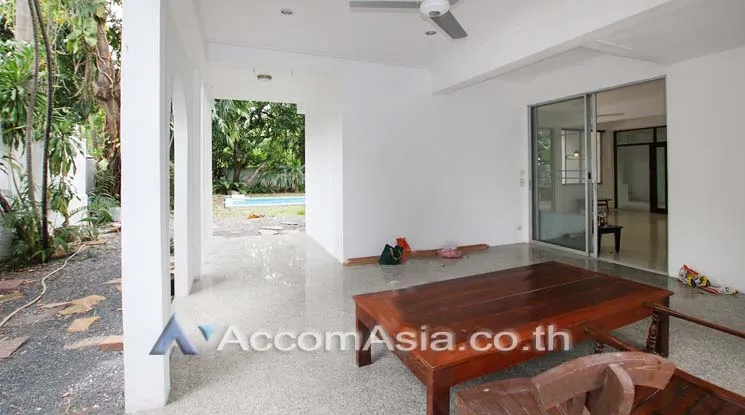 9  4 br House for rent and sale in Sukhumvit ,Bangkok BTS Ekkamai 10002901