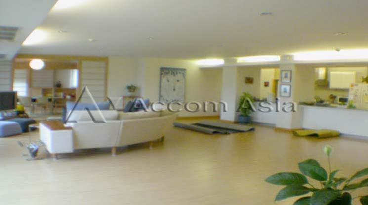  1  3 br Apartment For Rent in Ploenchit ,Bangkok BTS Ratchadamri at Step to Lumpini Park 16999