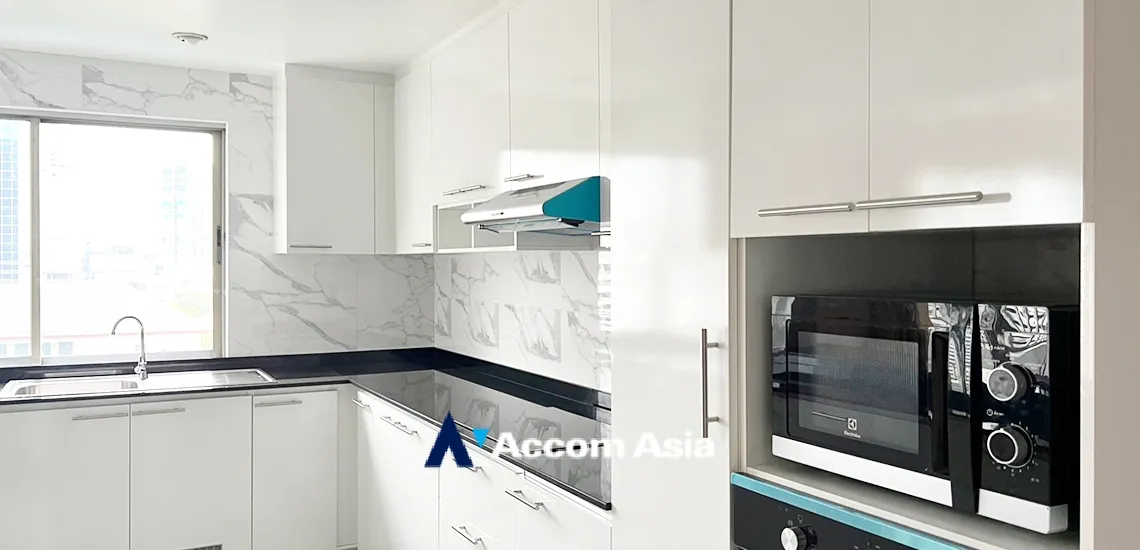 6  3 br Condominium for rent and sale in Sathorn ,Bangkok BTS Sala Daeng - MRT Lumphini at Sathorn Park Place 27038