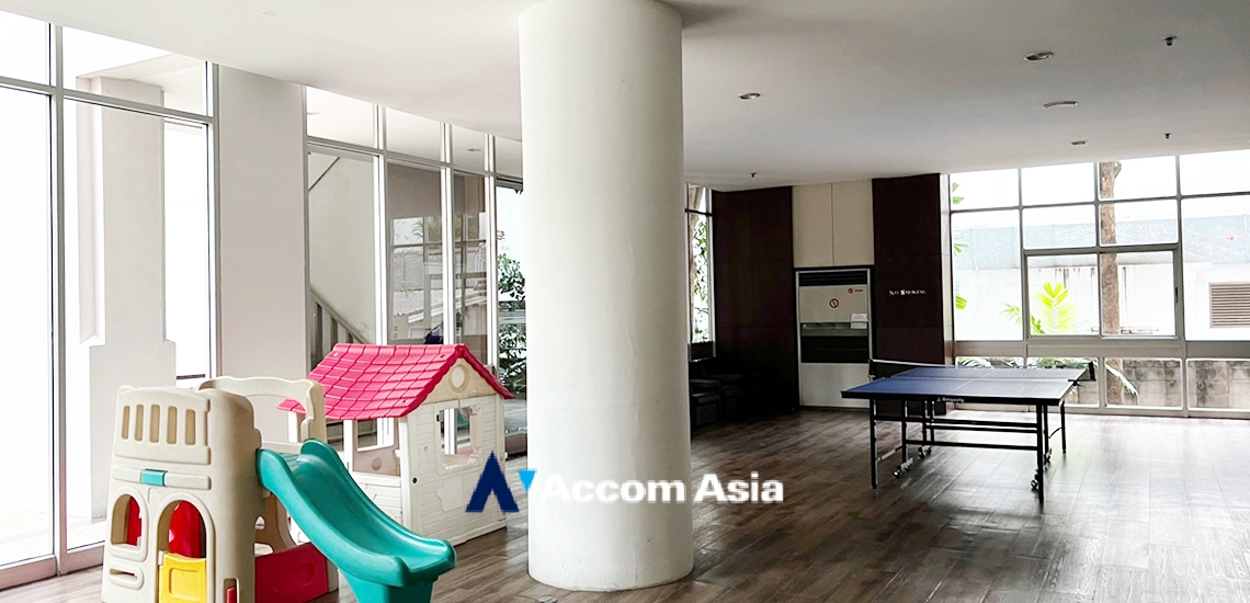 25  3 br Condominium for rent and sale in Sathorn ,Bangkok BTS Sala Daeng - MRT Lumphini at Sathorn Park Place 27038