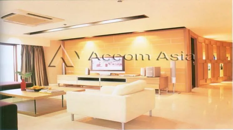 unit 2 Bedrooms  Condominium For Rent in Silom, Bangkok  near BTS Surasak (27166)