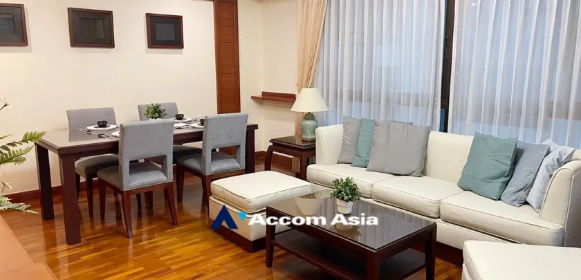  Baan Na Varang Condominium  2 Bedroom for Sale & Rent BTS Chitlom in Ploenchit Bangkok