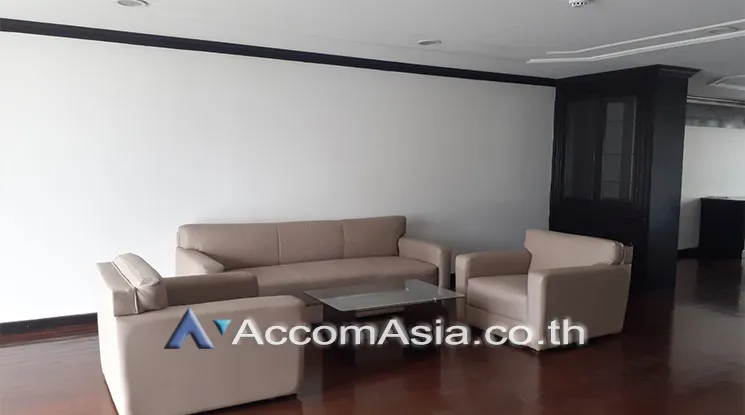 Big Balcony, Pet friendly |  Regent On The Park 1 Condominium  3 Bedroom for Rent BTS Phrom Phong in Sukhumvit Bangkok