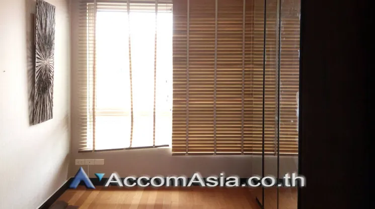 unit 2 Bedrooms  Condominium For Rent in Sathorn, Bangkok  near BRT Thanon Chan (27462)