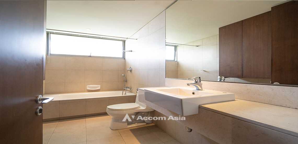 11  3 br Apartment For Rent in Ploenchit ,Bangkok MRT Lumphini - BTS Ploenchit at Modern Retro - 2 Units / floor 17466