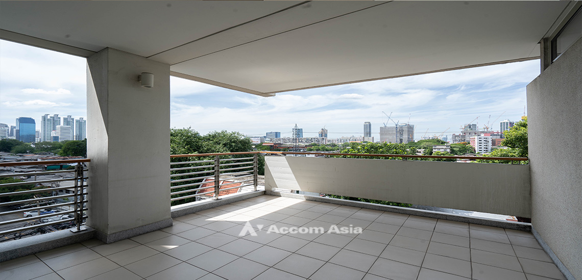 6  3 br Apartment For Rent in Ploenchit ,Bangkok MRT Lumphini - BTS Ploenchit at Modern Retro - 2 Units / floor 17466