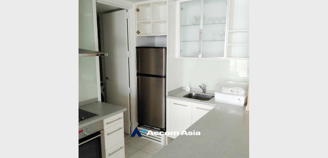 4  2 br Condominium For Rent in Silom ,Bangkok BTS Sala Daeng - MRT Silom at The Legend Saladaeng 27581