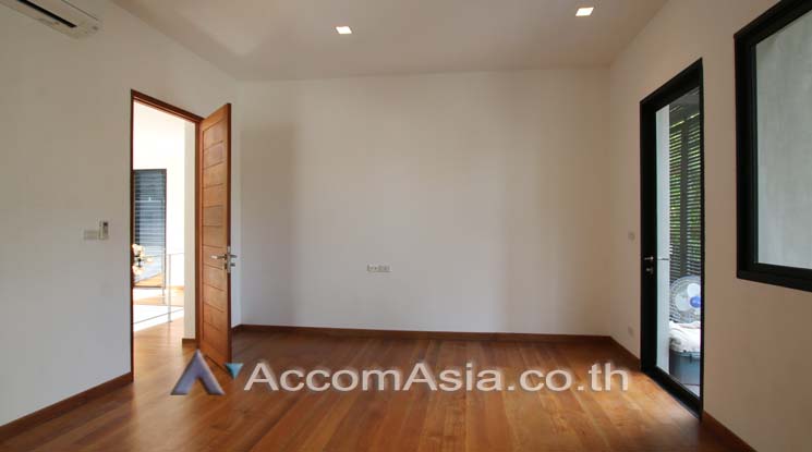16  3 br House for rent and sale in Sukhumvit ,Bangkok BTS Phrom Phong 9015301