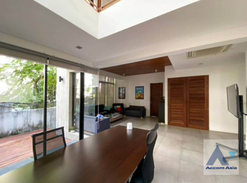 6  3 br House for rent and sale in Sukhumvit ,Bangkok BTS Phrom Phong 9015301