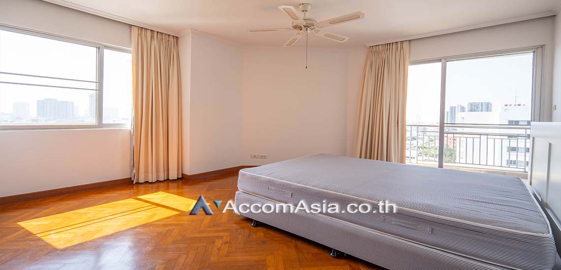 7  3 br Apartment For Rent in Sathorn ,Bangkok BRT Technic Krungthep at Perfect life in Bangkok 27744