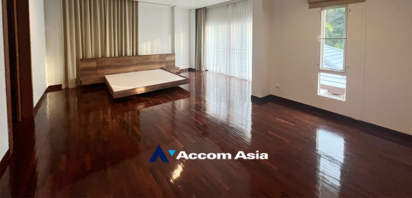 9  4 br House for rent and sale in Pattanakarn ,Bangkok BTS On Nut at Panya Pattanakarn Village 47790