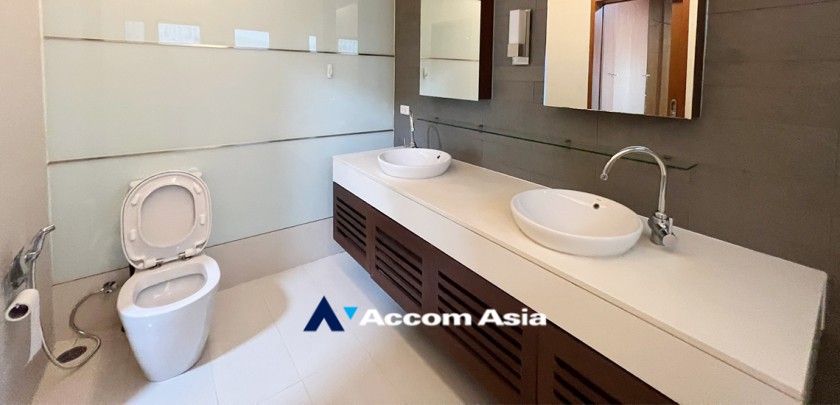 22  4 br House for rent and sale in Pattanakarn ,Bangkok BTS On Nut at Panya Pattanakarn Village 47790