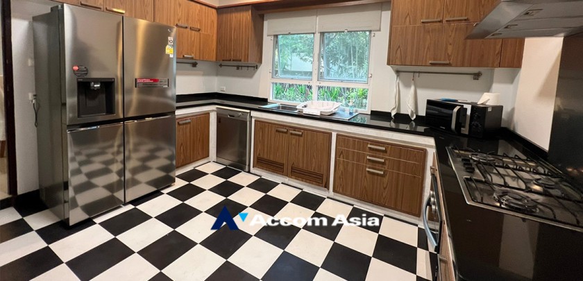 7  4 br House for rent and sale in Pattanakarn ,Bangkok BTS On Nut at Panya Pattanakarn Village 47790