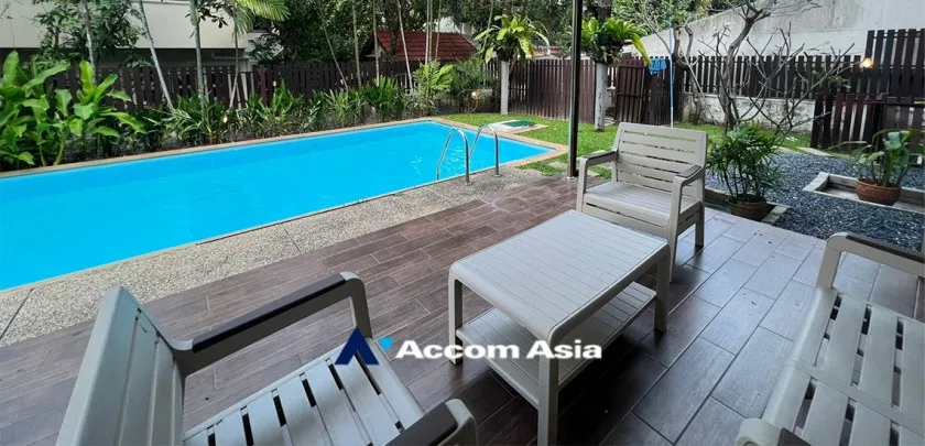 20  4 br House for rent and sale in Pattanakarn ,Bangkok BTS On Nut at Panya Pattanakarn Village 47790