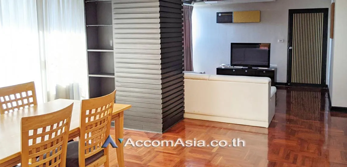 unit 2 Bedrooms  Condominium For Rent & Sale in Ploenchit, Bangkok  near BTS Ratchadamri (27954)