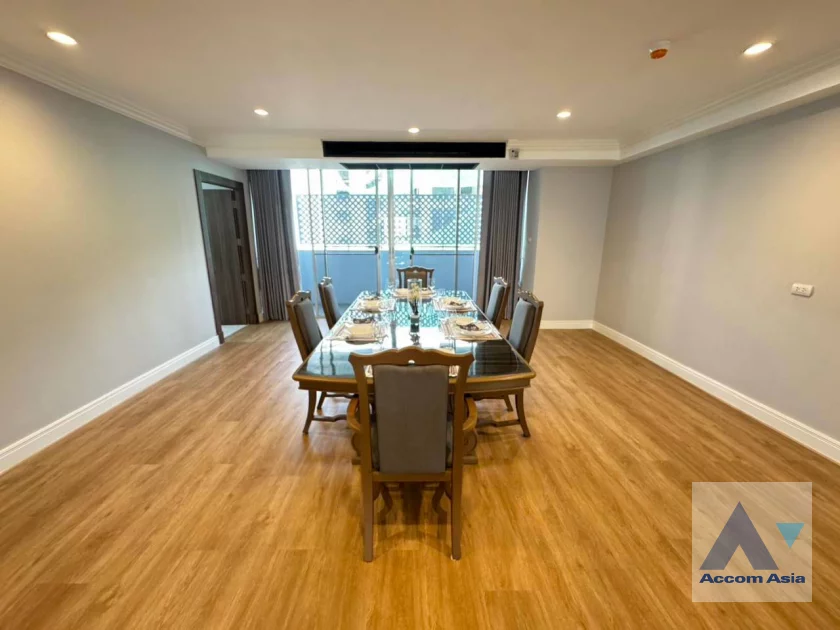  1  4 br Apartment for rent and sale in Sukhumvit ,Bangkok BTS Asok - MRT Sukhumvit at Newly renovated modern style living place 1001601