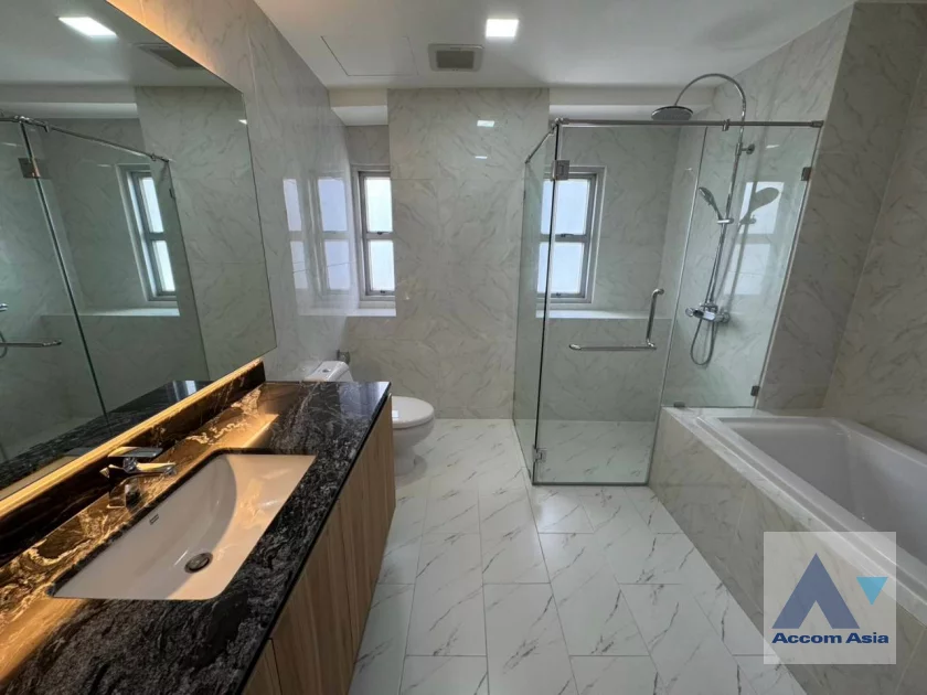 17  4 br Apartment for rent and sale in Sukhumvit ,Bangkok BTS Asok - MRT Sukhumvit at Newly renovated modern style living place 1001601