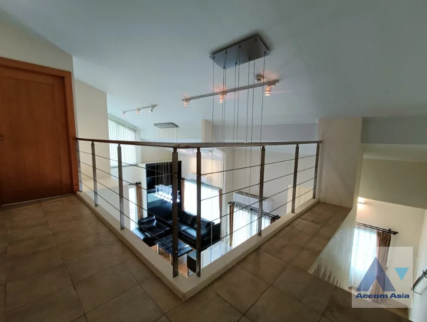 7  3 br Apartment For Rent in Sukhumvit ,Bangkok BTS Phrom Phong at Comfortable for living 28172