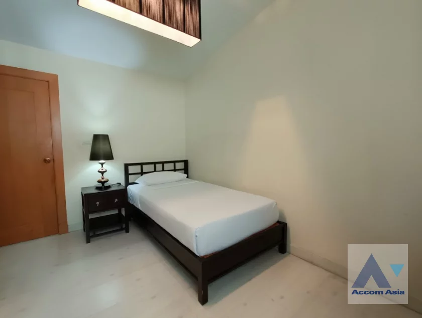 19  3 br Apartment For Rent in Sukhumvit ,Bangkok BTS Phrom Phong at Comfortable for living 28172