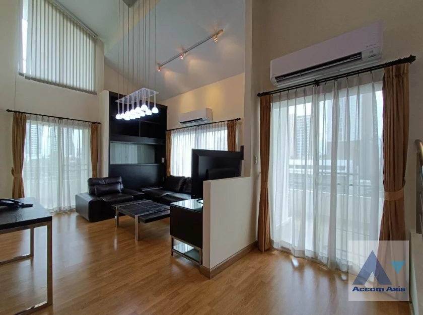 5  3 br Apartment For Rent in Sukhumvit ,Bangkok BTS Phrom Phong at Comfortable for living 28172