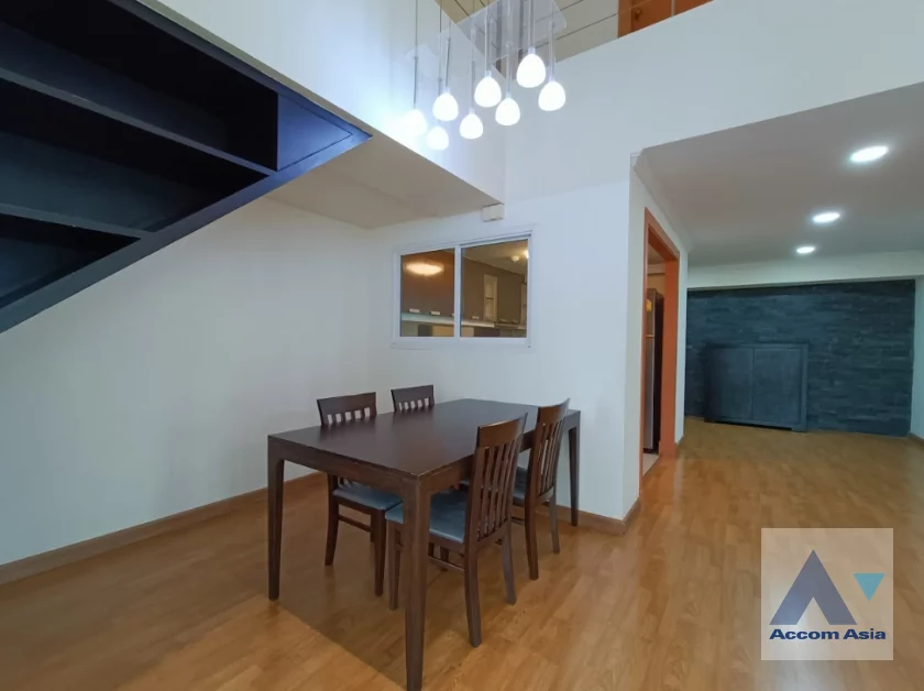 11  3 br Apartment For Rent in Sukhumvit ,Bangkok BTS Phrom Phong at Comfortable for living 28172