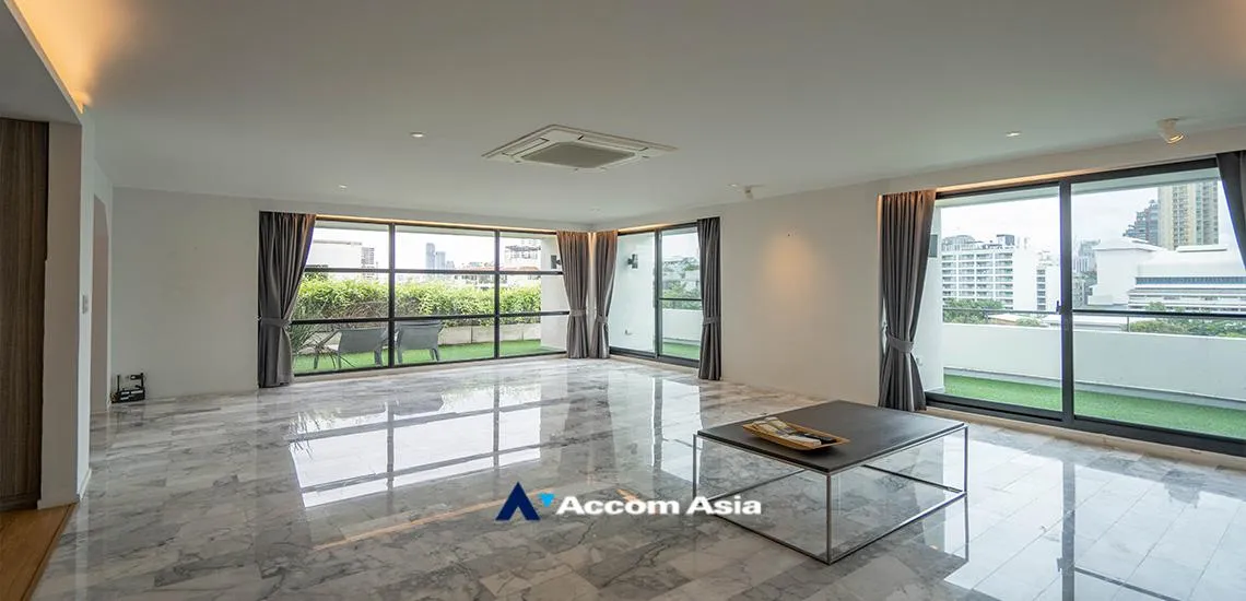 unitBig Balcony, Penthouse, Pet friendly |  3 Bedrooms  Apartment For Rent & Sale in Sukhumvit, Bangkok  near MRT Sukhumvit - BTS Asok (1005601)