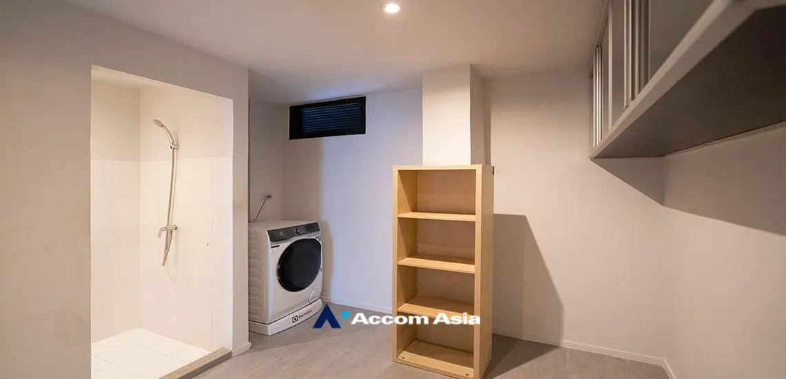 7  3 br Apartment for rent and sale in Sukhumvit ,Bangkok MRT Sukhumvit - BTS Asok at Contemporary Mansion 1005601