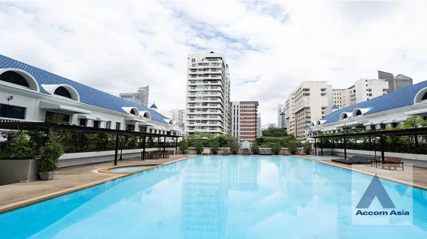  2  3 br Townhouse For Rent in Sukhumvit ,Bangkok BTS Asok - MRT Sukhumvit at Kiarti Thanee City 12002001
