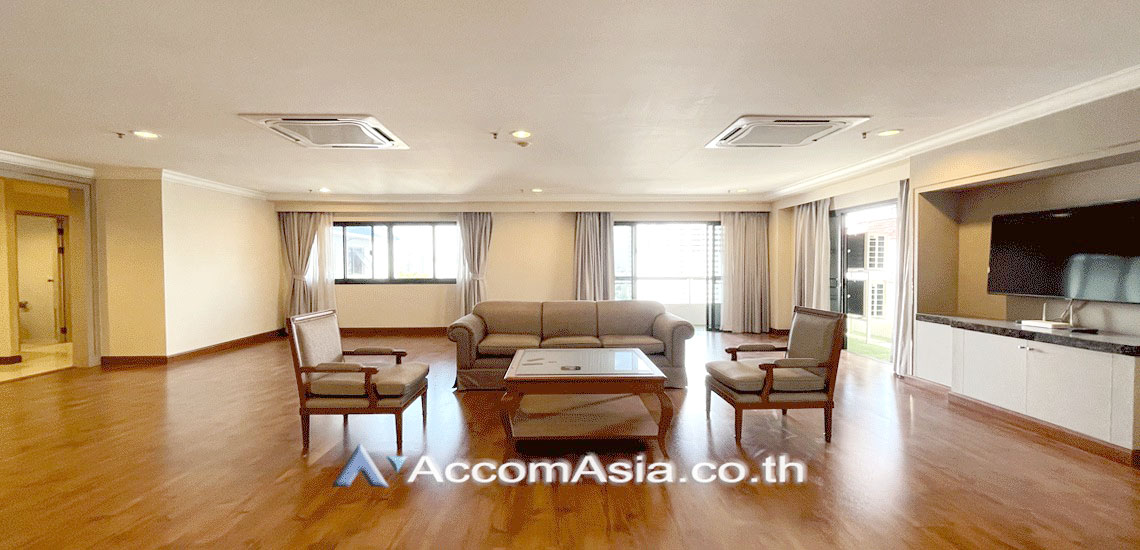  1  3 br Apartment For Rent in Sukhumvit ,Bangkok MRT Sukhumvit - BTS Asok at Perfect Apartment for Big Family, Prime Location Near Main Street 18695