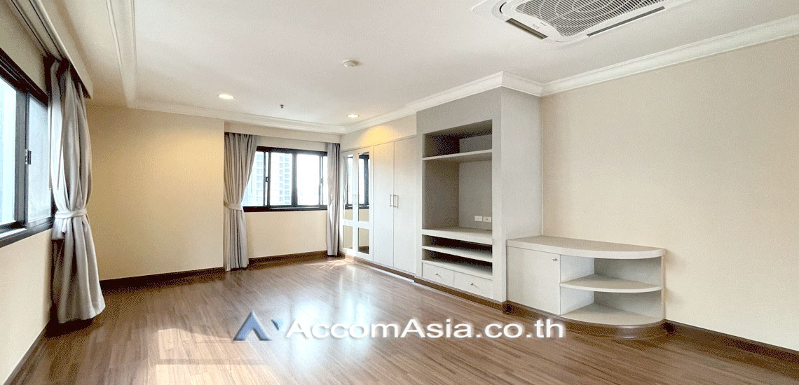 5  3 br Apartment For Rent in Sukhumvit ,Bangkok MRT Sukhumvit - BTS Asok at Perfect Apartment for Big Family, Prime Location Near Main Street 18695