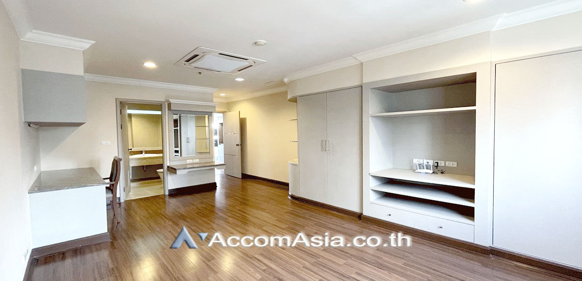 7  3 br Apartment For Rent in Sukhumvit ,Bangkok MRT Sukhumvit - BTS Asok at Perfect Apartment for Big Family, Prime Location Near Main Street 18695