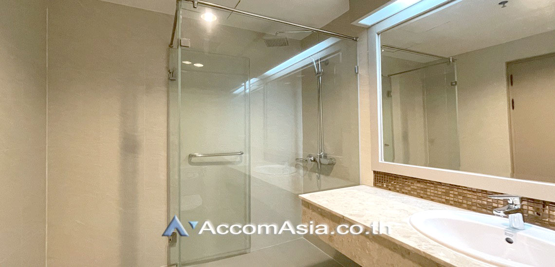 9  3 br Apartment For Rent in Sukhumvit ,Bangkok MRT Sukhumvit - BTS Asok at Perfect Apartment for Big Family, Prime Location Near Main Street 18695