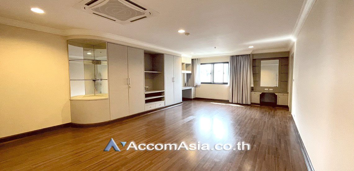 10  3 br Apartment For Rent in Sukhumvit ,Bangkok MRT Sukhumvit - BTS Asok at Perfect Apartment for Big Family, Prime Location Near Main Street 18695