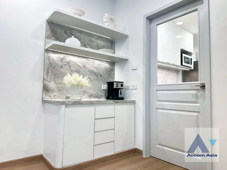 9  3 br Condominium For Rent in Ploenchit ,Bangkok BTS Chitlom at Grand Langsuan 28712